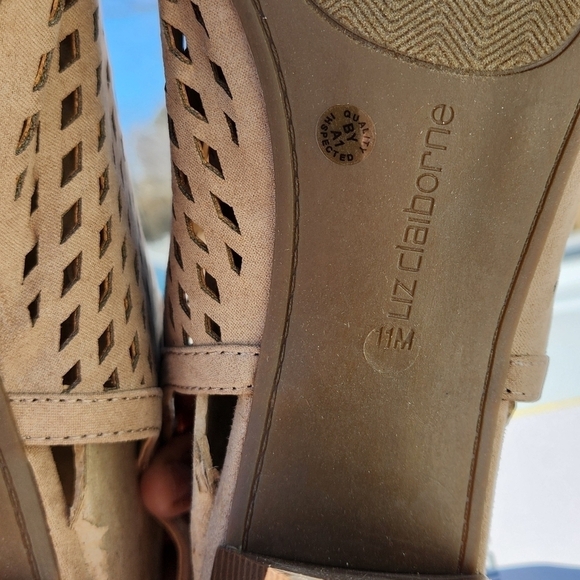 Liz Claiborn Gemma Sandal - Picture 3 of 7